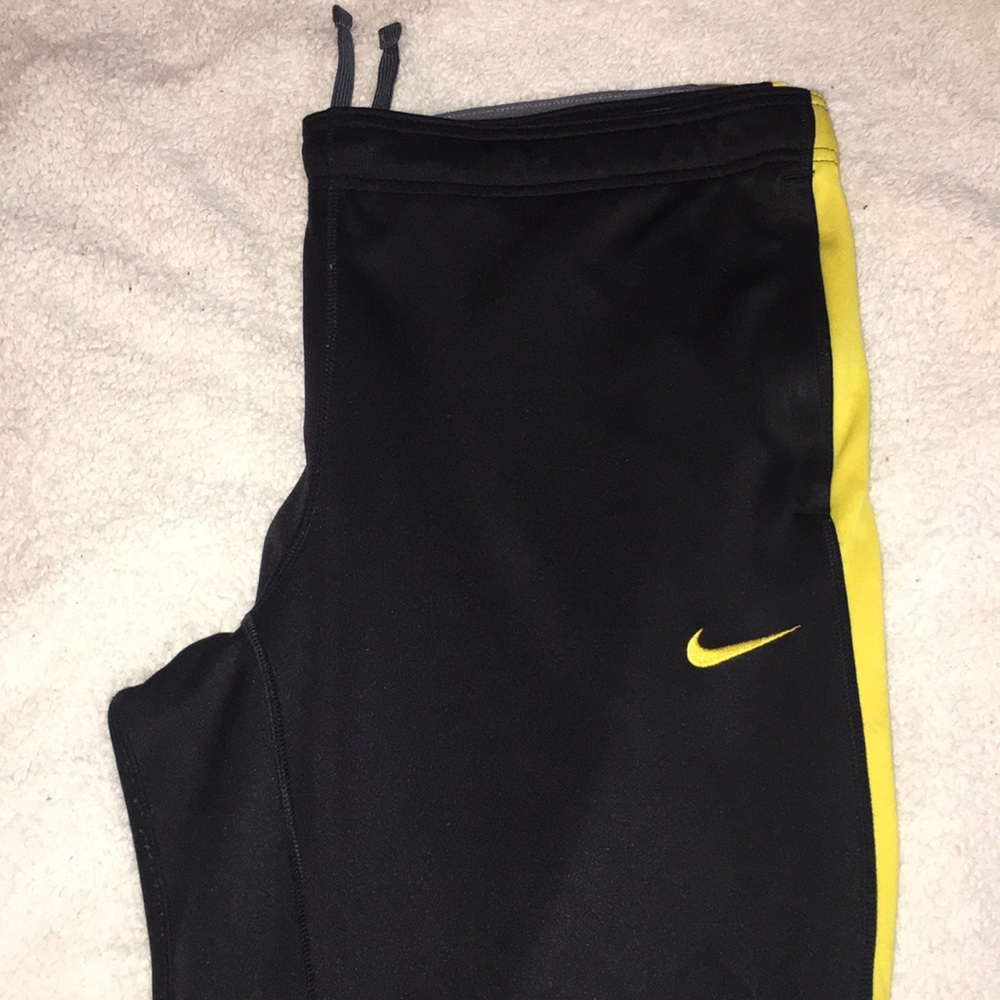 Nike Limited Livestrong Sweat pants
